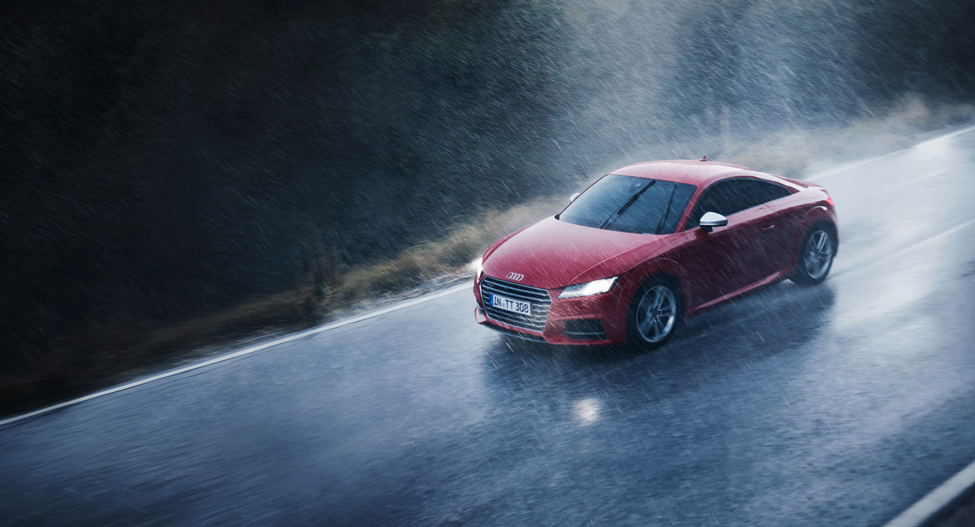 Audi Rainmaker, rain, Audi Magazin, Loved, Anke Luckmann, www.ankeluckmann.com, kai tietz, red car, rain, driving