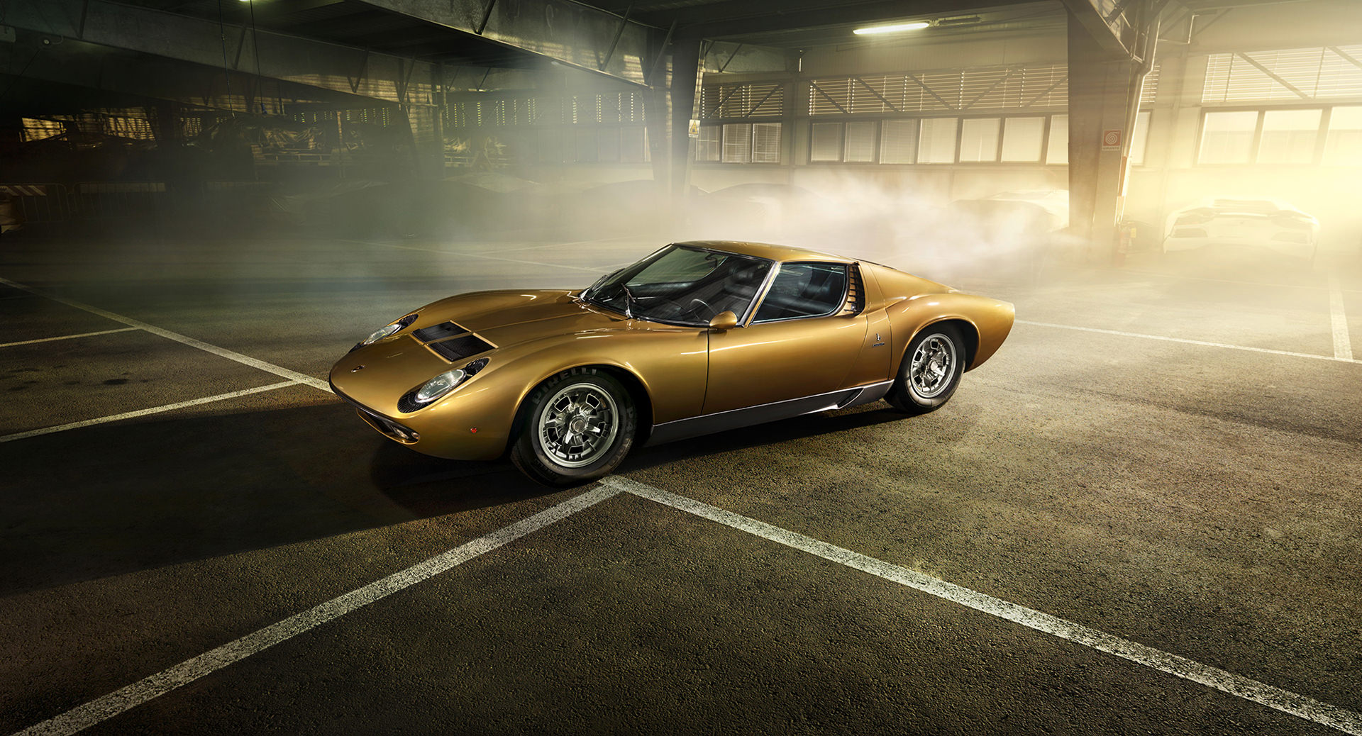 ©ankeluckmann791p, Lamborghini, calendar, v12, anke luckmann, www.ankeluckmann.com, kai tietz, kd group, sublime, gold, miura